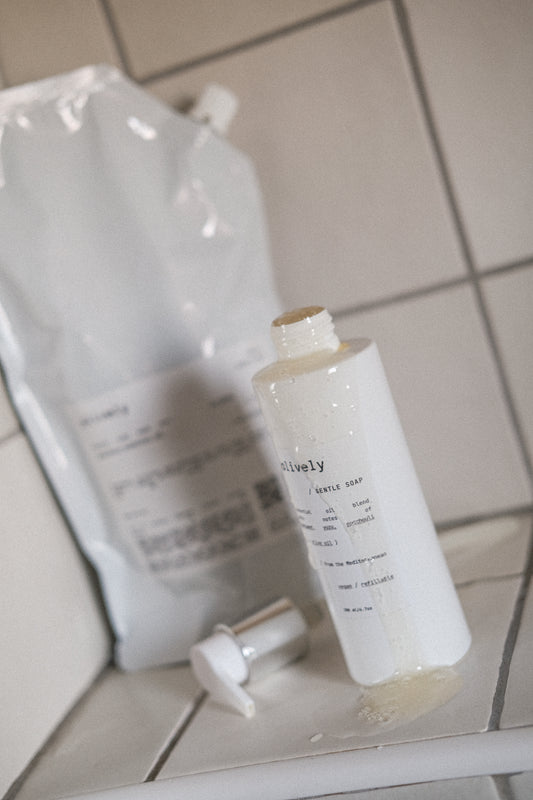 Sustainable Refill Duo – Gentle Soap 1000 ml & Gentle Soap 200ml