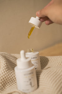 Lights Off & Restore — Night Serum for Skin Renewal & Antioxidant Recovery