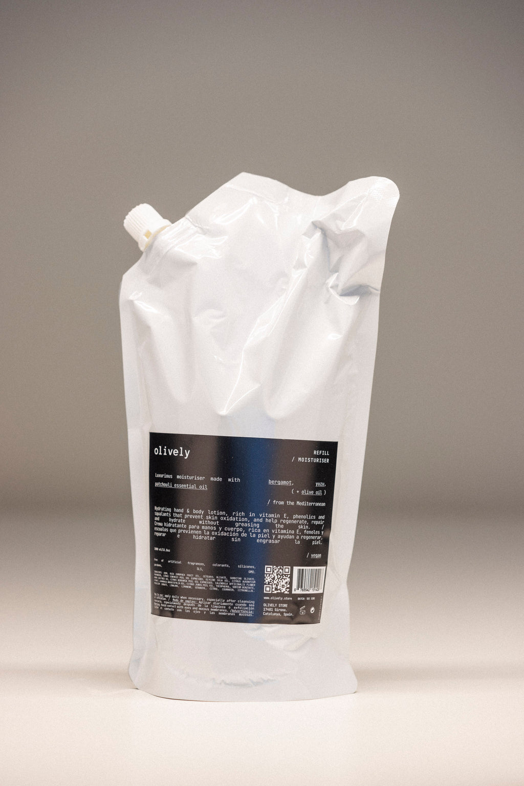 Body Lotion Refill Bag – Clean & Conscious Moisturising for Body & Hands