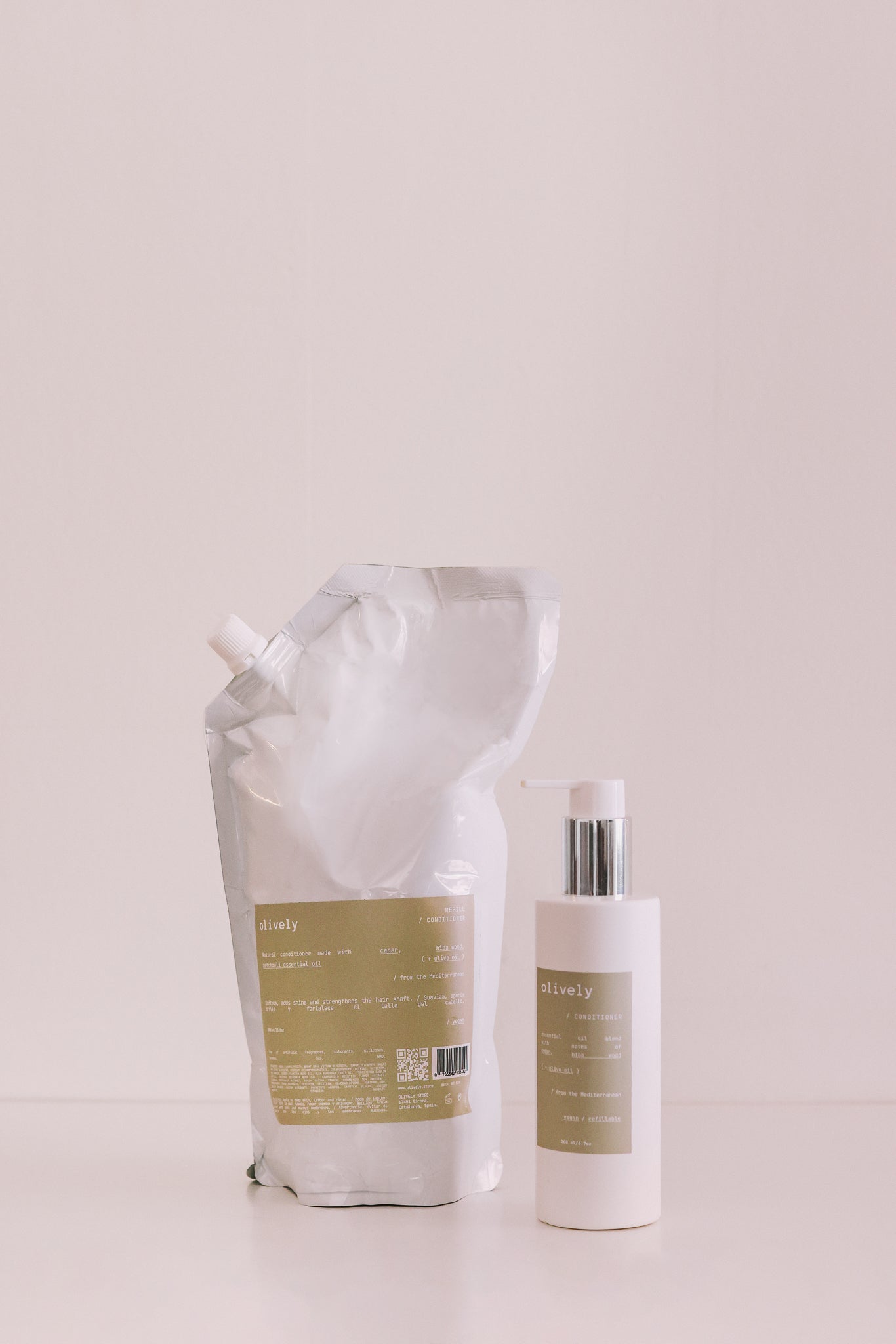 Mediterrani Conditioner Refill Bag (1000 ml) Silicone-Free, Eco-Chic Hair Care