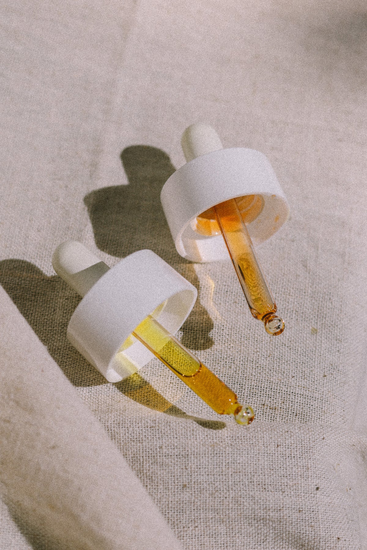 Lights Off & Restore — Night Serum for Skin Renewal & Antioxidant Recovery how to use
