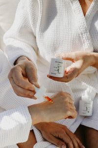 Get Up & Glow — Dry Oil Face Serum for Radiance & Antioxidant Protection