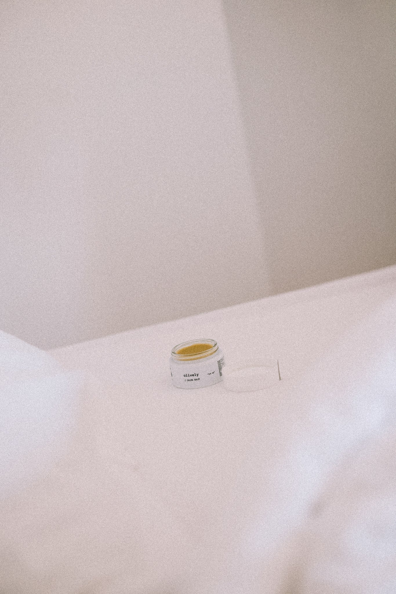 Calma Balm — Bálsamo Corporal Natural para el Estrés y la Relajación