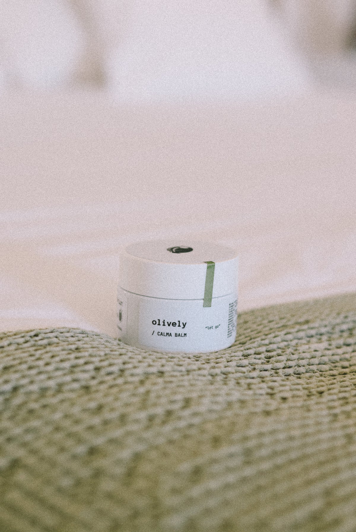 Calma Balm — Bálsamo Corporal Natural para el Estrés y la Relajación