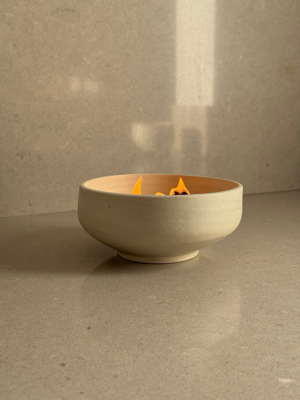Vela de cerámica Matcha Bowl | Golden Hour, Cedar Still & Summit