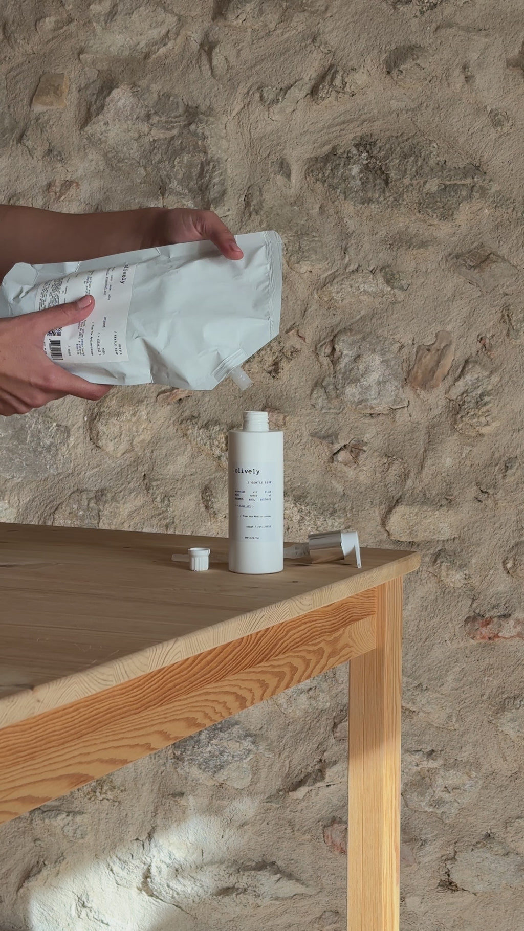 Sustainable Refill Duo – Gentle Soap 1000 ml & Gentle Soap 200ml