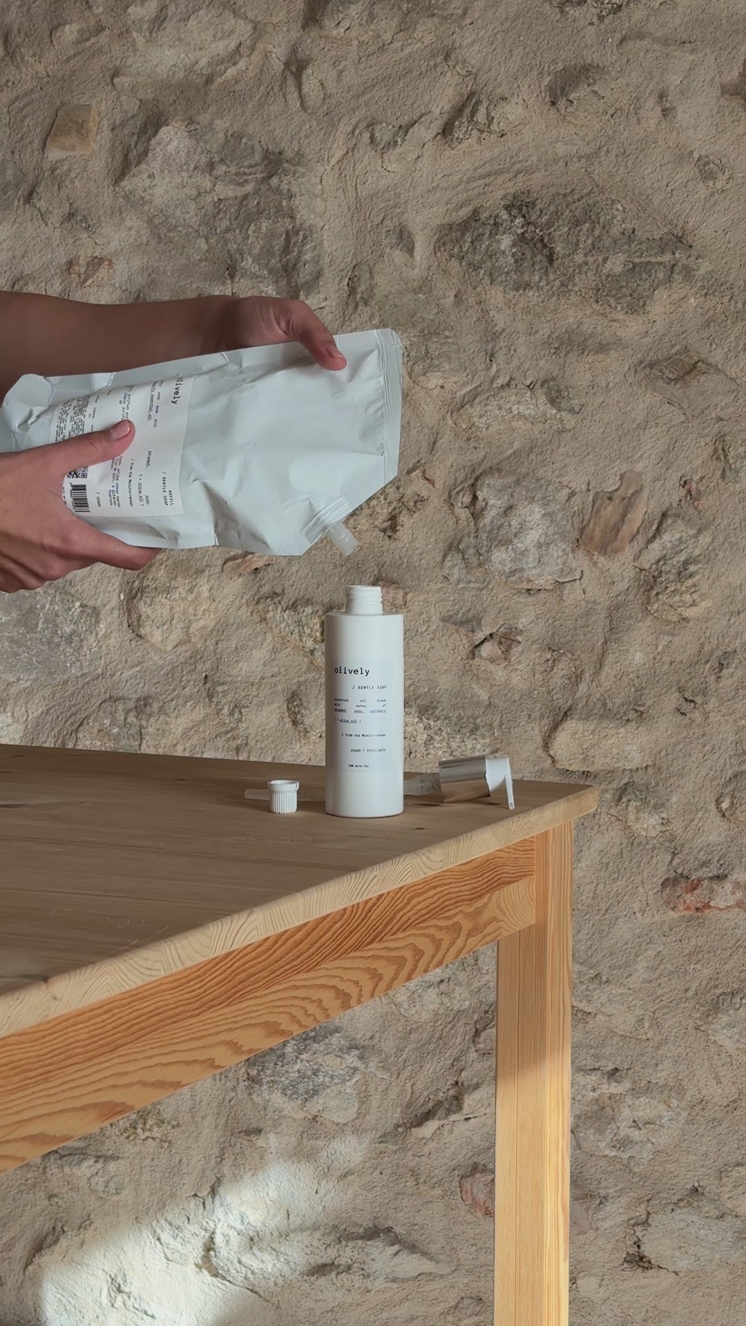 Sustainable Refill Duo – Gentle Soap 1000 ml & Gentle Soap 200ml